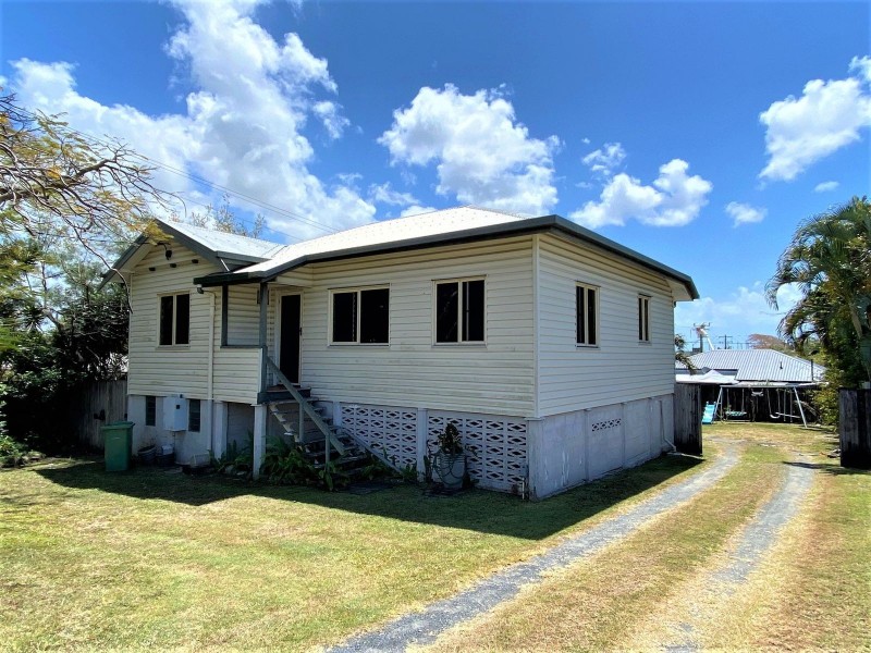 1 Sands Terrace, North Mackay QLD 4740
