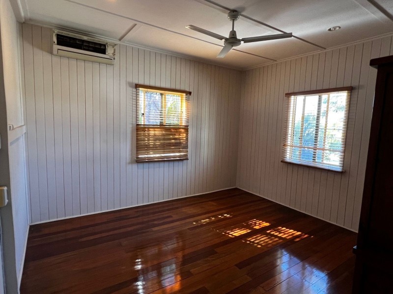 1 Sands Terrace, North Mackay QLD 4740