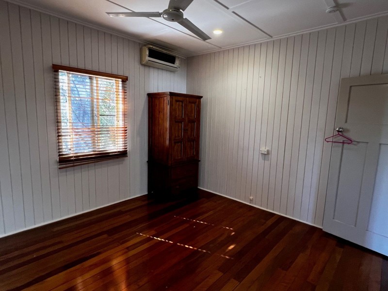 1 Sands Terrace, North Mackay QLD 4740