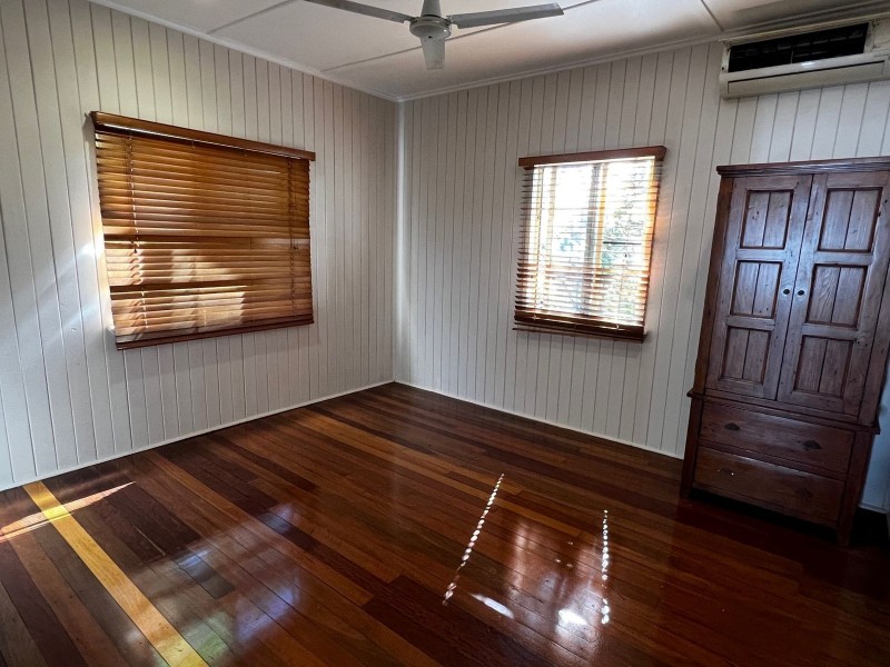 1 Sands Terrace, North Mackay QLD 4740