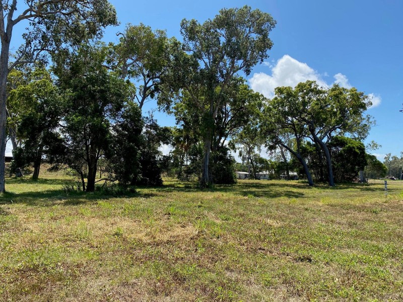 203, 205 & 207 Miran Khan Drive, Armstrong Beach QLD 4737