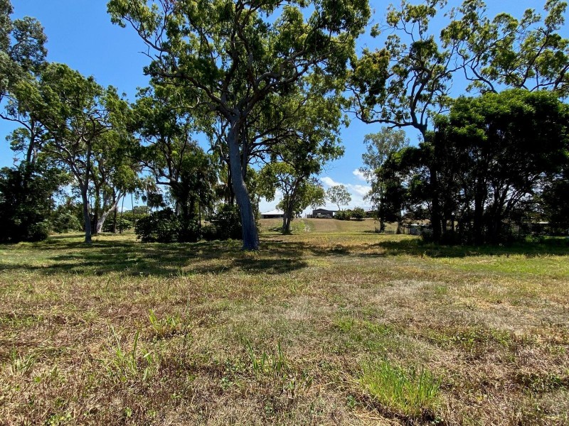 203, 205 & 207 Miran Khan Drive, Armstrong Beach QLD 4737