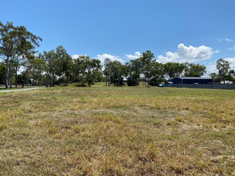 203, 205 & 207 Miran Khan Drive, Armstrong Beach QLD 4737