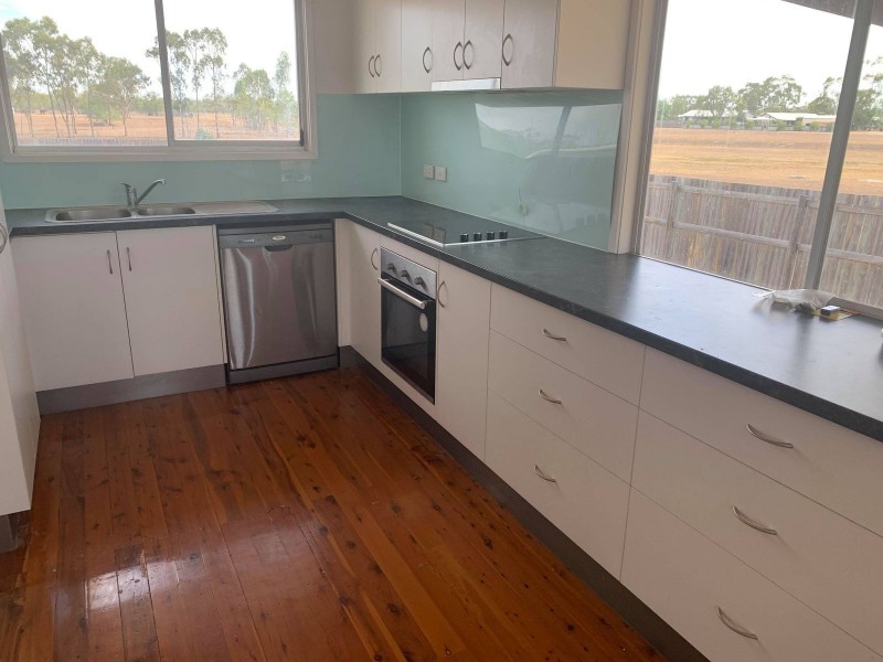 90 Saint Lawrence Street, Nebo QLD 4742