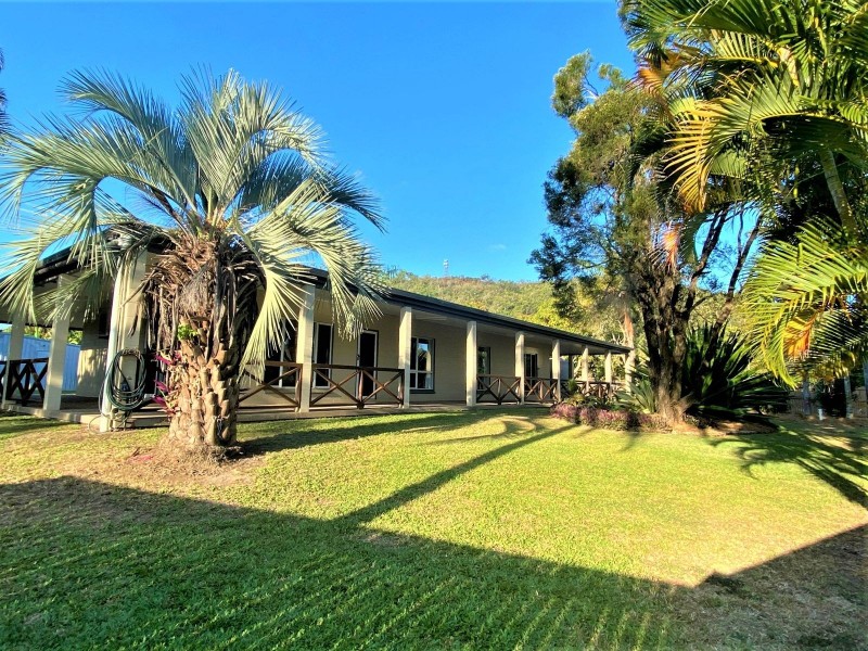 313 Grasstree Beach Road, Grasstree Beach QLD 4740