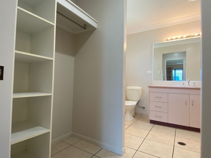 9 Lando Avenue, Sarina QLD 4737