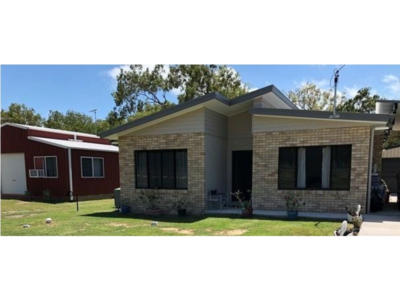 80 Colonial Drive, Clairview QLD 4741
