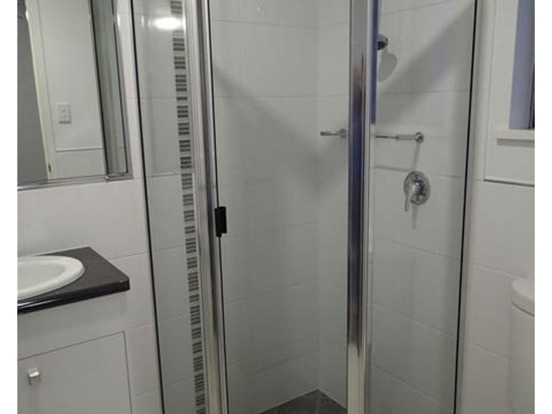 1/1 Hook Court, Sarina QLD 4737