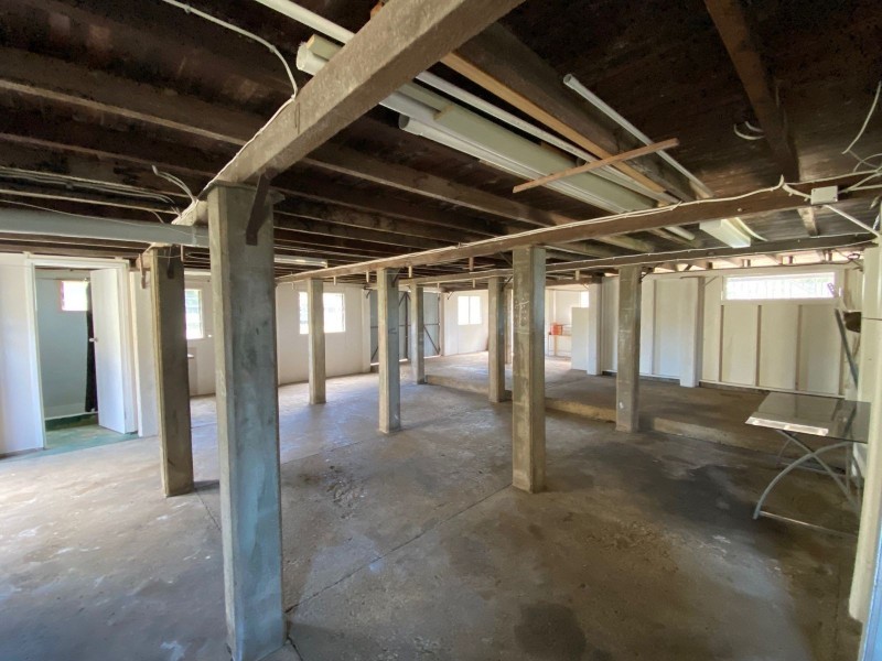 18 Holmes Avenue, Sarina QLD 4737