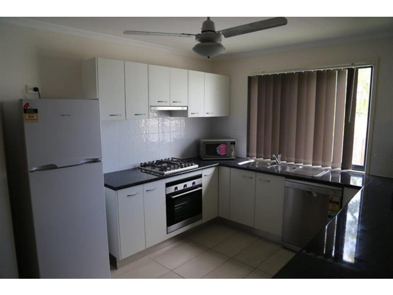 6/36 Kemmis Street, Nebo QLD 4742