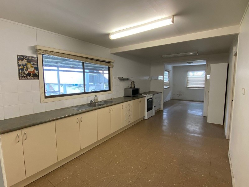 28 Clark Street, Grasstree Beach QLD 4740