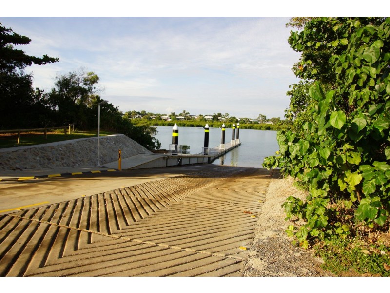 28 Clark Street, Grasstree Beach QLD 4740