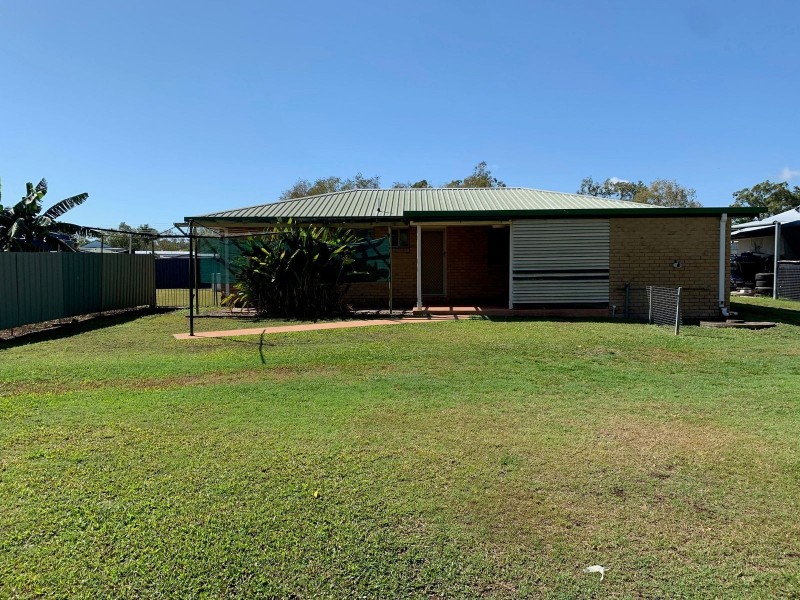 25 Murphy Street, Seaforth QLD 4741