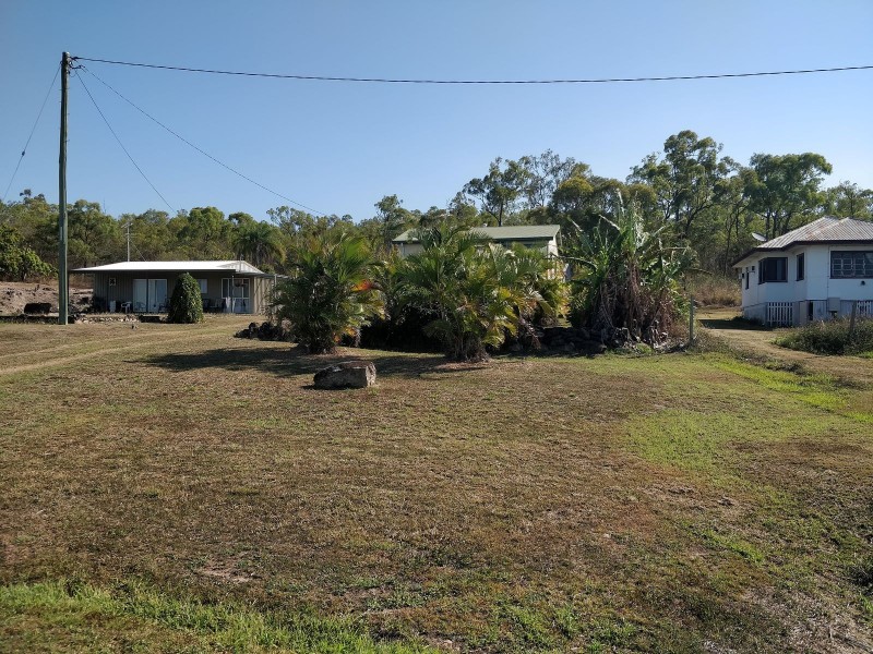 16 Old Bruce Highway, Carmila QLD 4739