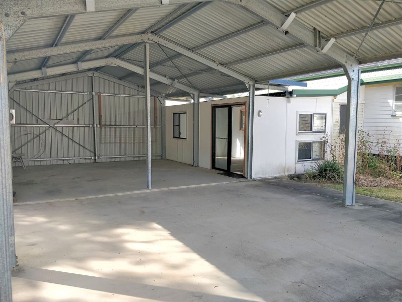 16 Old Bruce Highway, Carmila QLD 4739