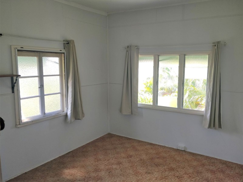 16 Old Bruce Highway, Carmila QLD 4739