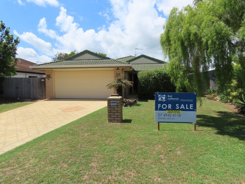17 Clipper Court, Bucasia QLD 4750