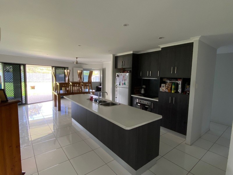 54 Rasmussen Avenue, Hay Point QLD 4740