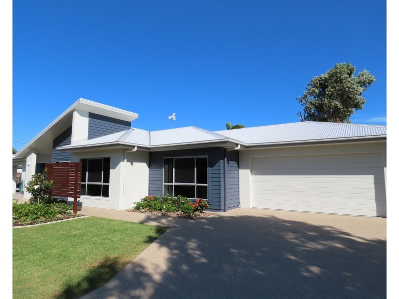 5 Walters Avenue, Bucasia QLD 4750