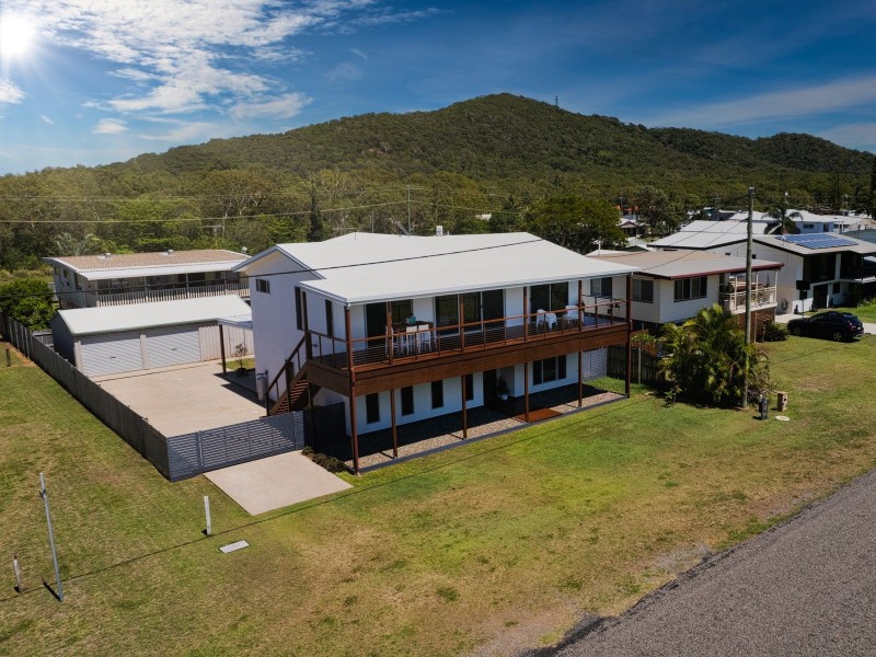 70 The Esplanade, Grasstree Beach QLD 4740