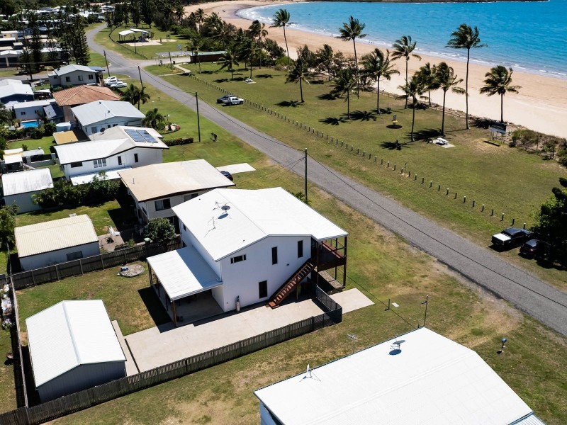 70 The Esplanade, Grasstree Beach QLD 4740