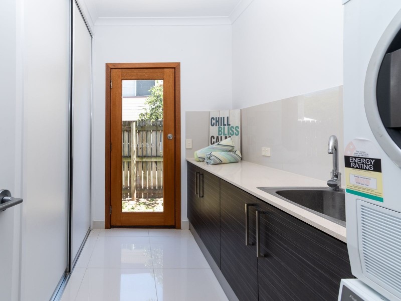 70 The Esplanade, Grasstree Beach QLD 4740