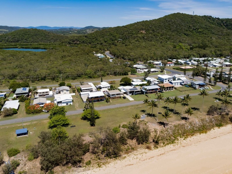 70 The Esplanade, Grasstree Beach QLD 4740