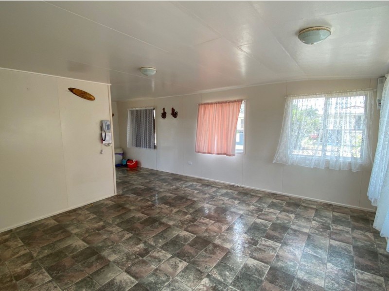 48 Place Avenue, Sarina QLD 4737