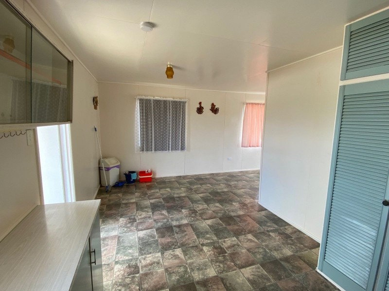 48 Place Avenue, Sarina QLD 4737