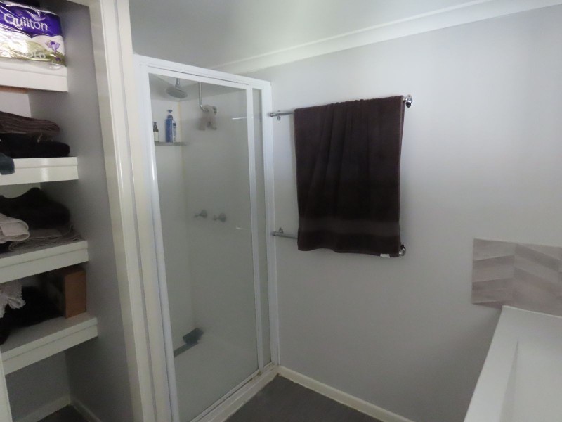 17 Oxford Street, Nebo QLD 4742