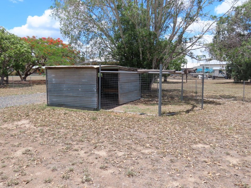 17 Oxford Street, Nebo QLD 4742
