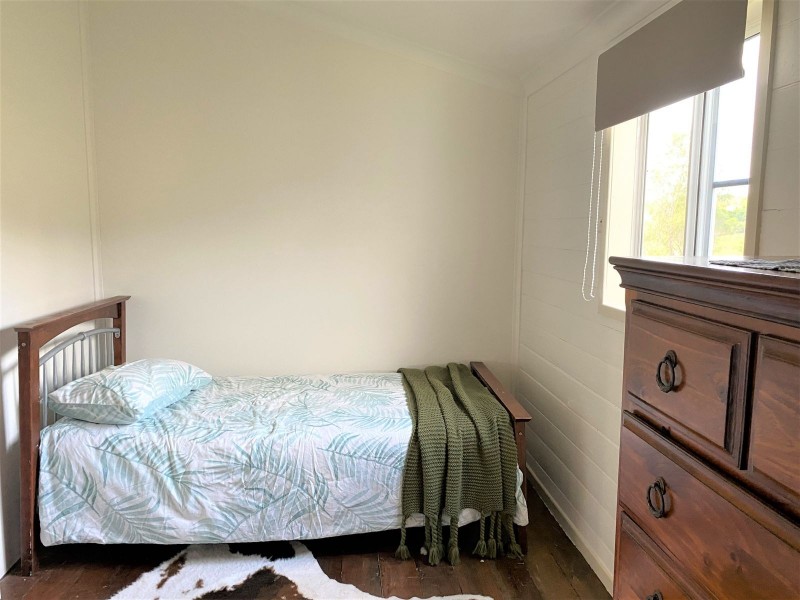 36 Horsburgh Road, Hay Point QLD 4740