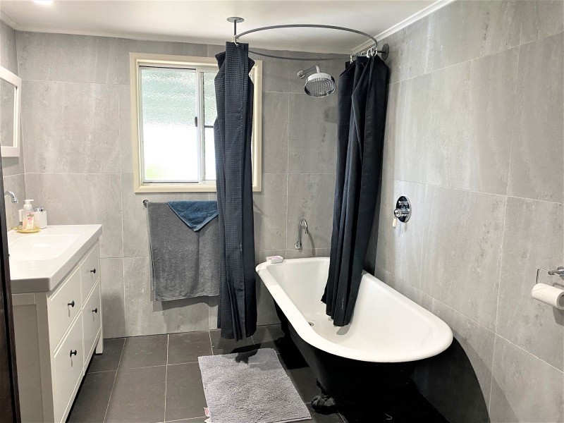 36 Horsburgh Road, Hay Point QLD 4740