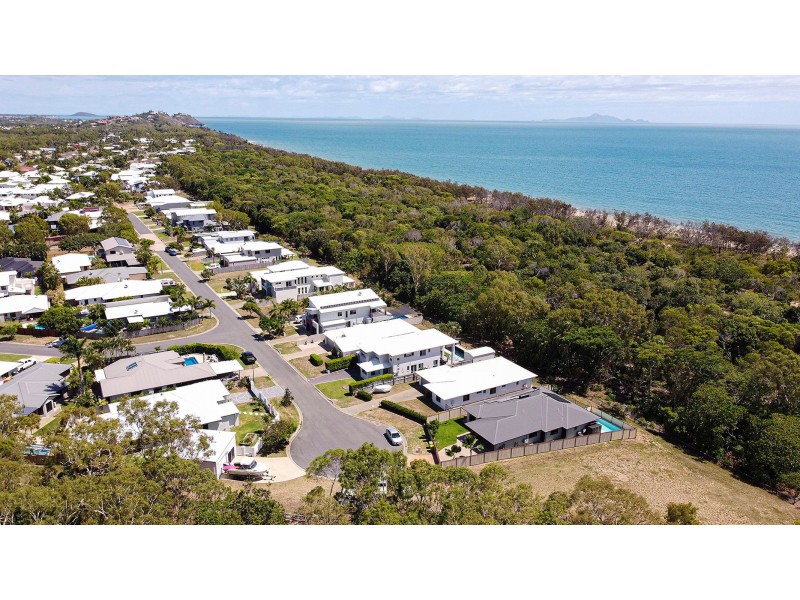 63 Corella Way, Blacks Beach QLD 4740