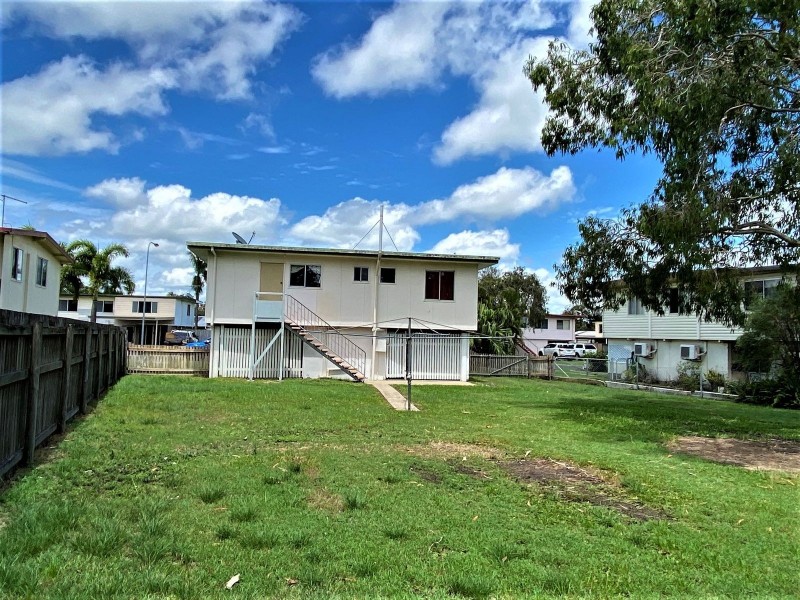 8 Graham Court, Mount Pleasant QLD 4740