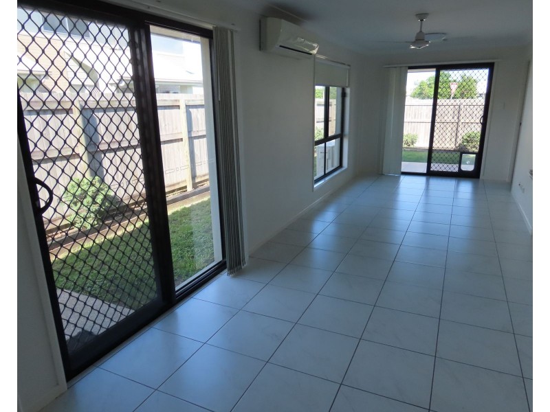 2/47 Superior Boulevard, Andergrove QLD 4740