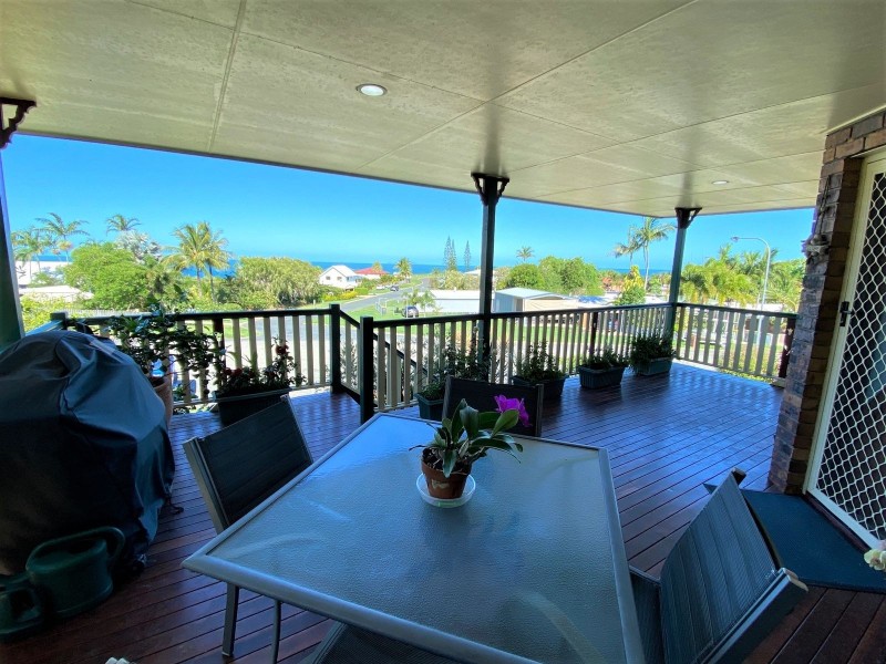 9 Hillside Drive, Grasstree Beach QLD 4740
