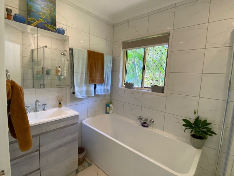 9 Hillside Drive, Grasstree Beach QLD 4740