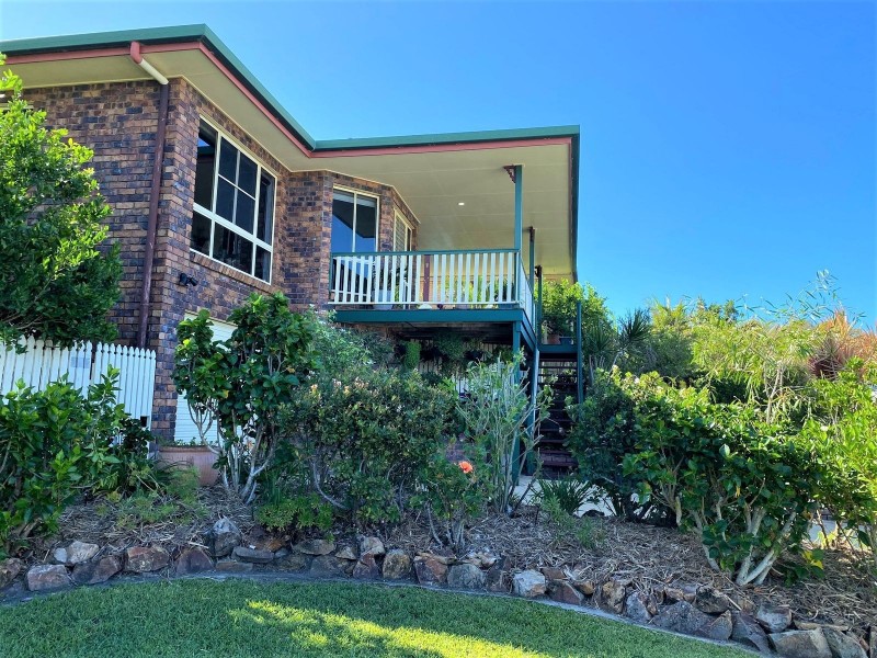 9 Hillside Drive, Grasstree Beach QLD 4740