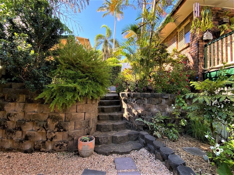 9 Hillside Drive, Grasstree Beach QLD 4740