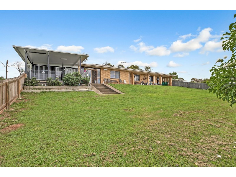 54 Horsburgh Road, Hay Point QLD 4740