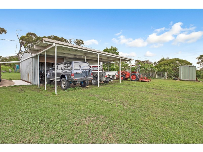 54 Horsburgh Road, Hay Point QLD 4740