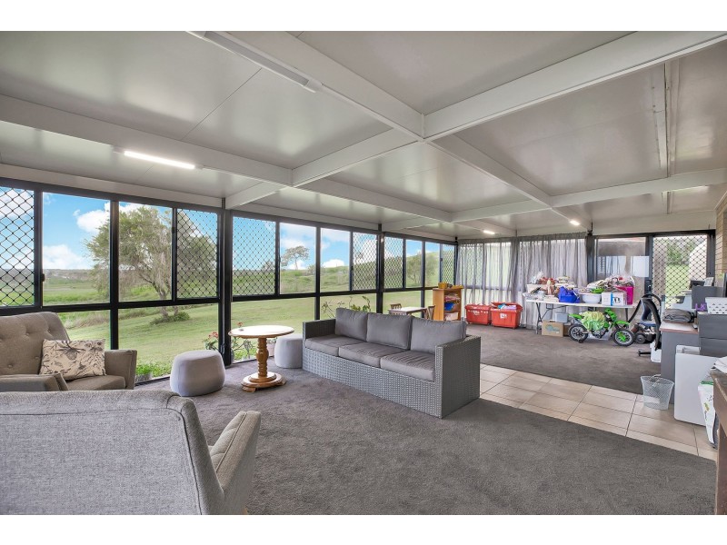 54 Horsburgh Road, Hay Point QLD 4740