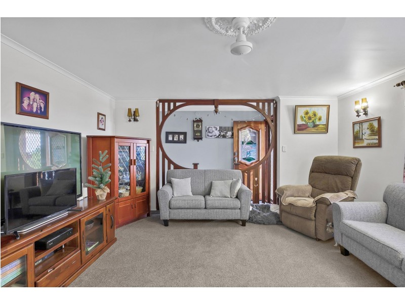 54 Horsburgh Road, Hay Point QLD 4740