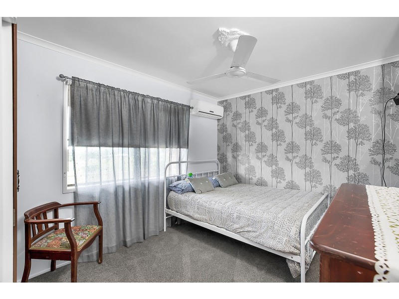 54 Horsburgh Road, Hay Point QLD 4740