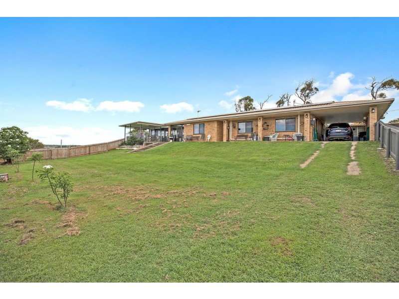 54 Horsburgh Road, Hay Point QLD 4740
