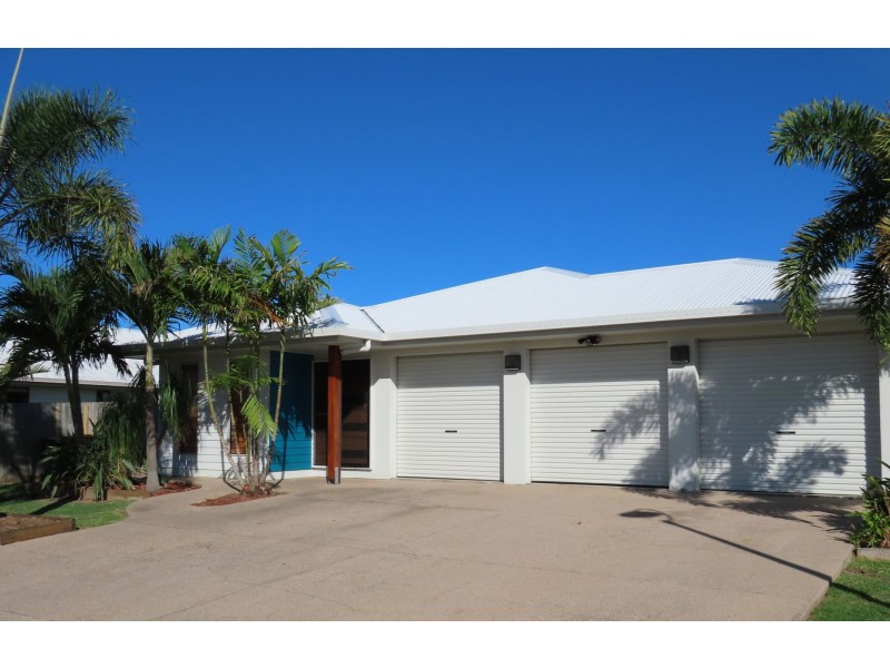 56 Dickens Avenue, Ooralea QLD 4740