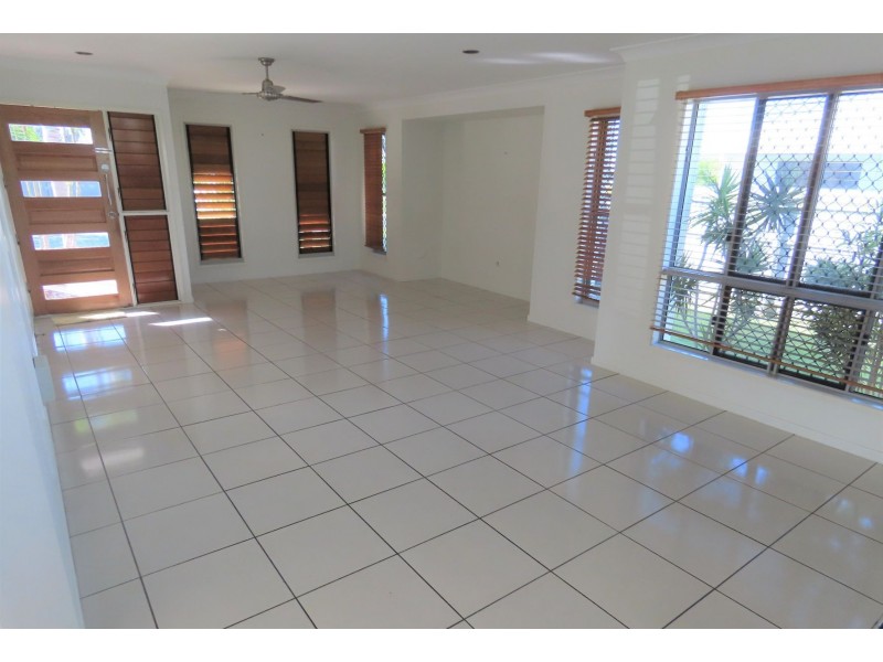 56 Dickens Avenue, Ooralea QLD 4740