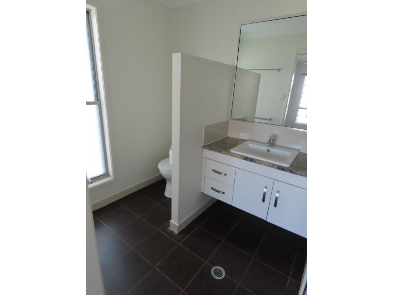 56 Dickens Avenue, Ooralea QLD 4740