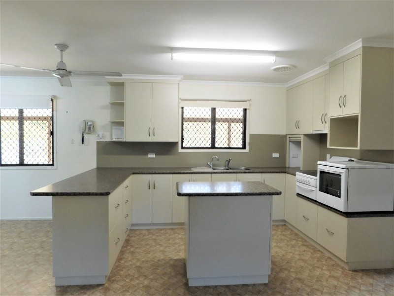 3 Lee Street, Sarina QLD 4737